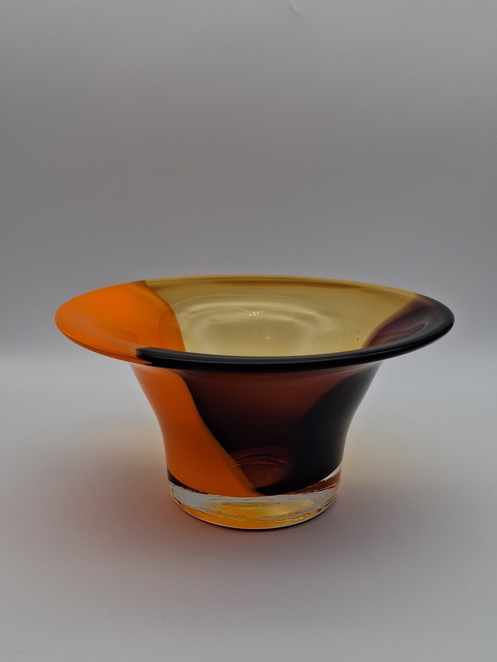 Handblown Amber & Orange Glass Display Bowl - MCM 8.25" Diameter 4.25" Tall